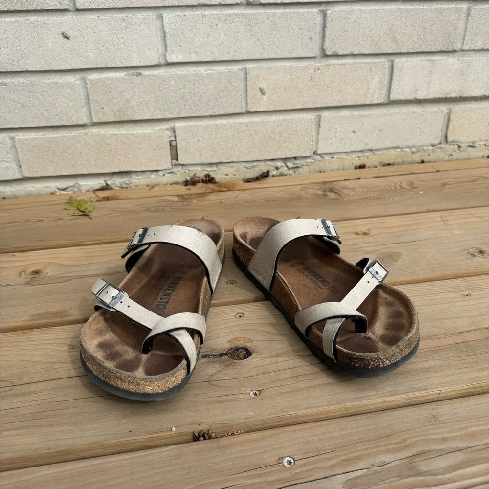 Women’s Birkenstock Mayari Sandals